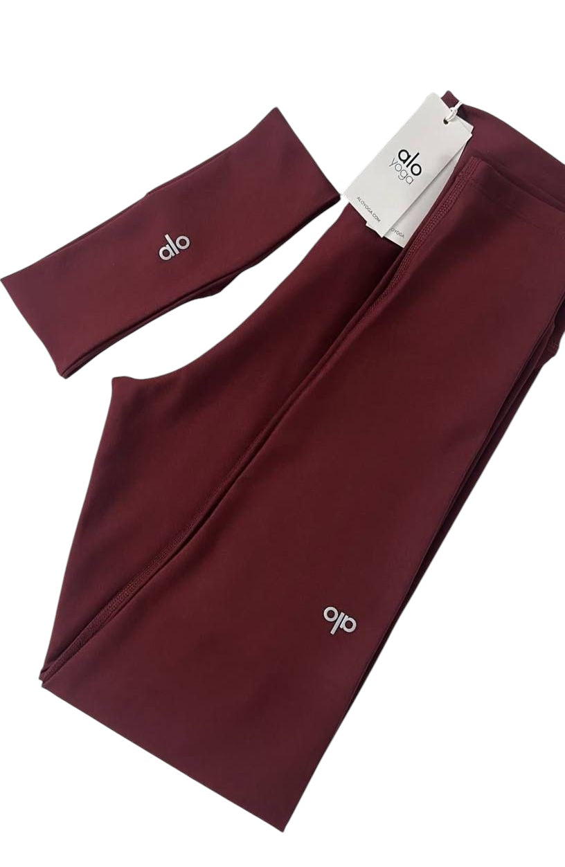 Alo Yoga legging and bandanna