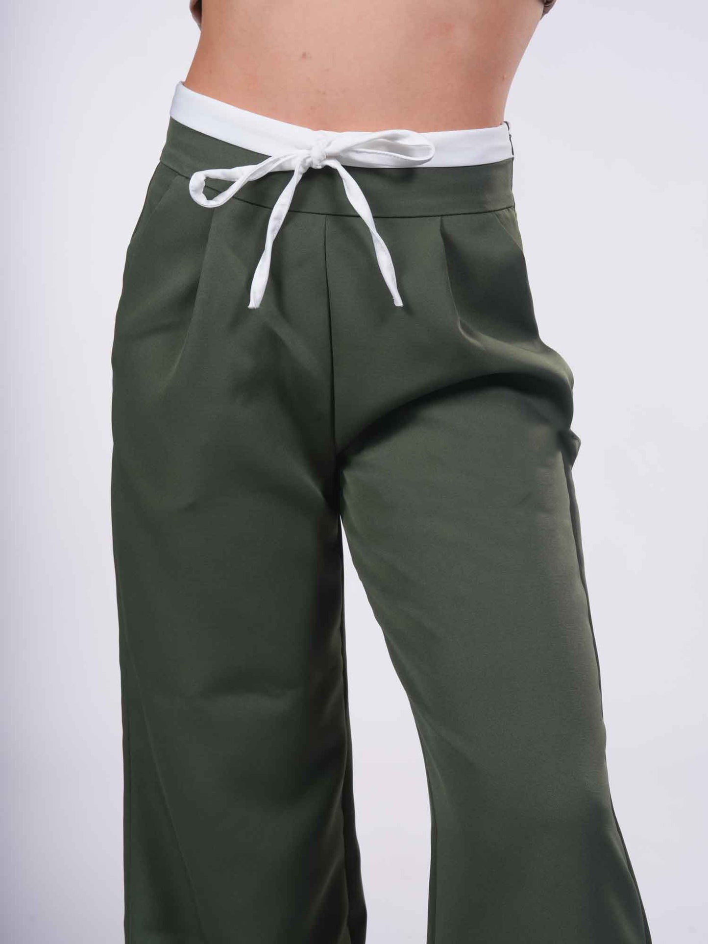 Green trouser